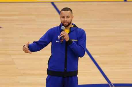 Stephen Curry #30 of the Golden State Warriors (Photo by Lachlan Cunningham/Getty Images)