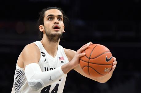 Omer Yurtseven #44 of the Georgetown Hoyas takes a foul shot
(Photo by Mitchell Layton/Getty Images)