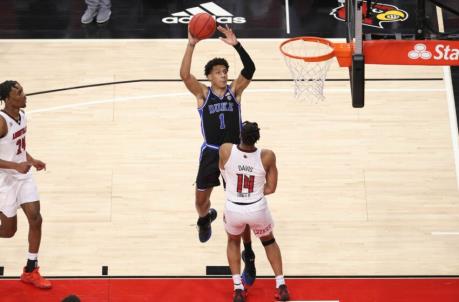 LOUISVILLE, KENTUCKY - JANUARY 23: Jalen Johnson #1 of the Duke Blue Devils shoots the ball against the Louisville Cardinals at KFC YUM! Center on January 23, 2021 in Louisville, Kentucky. (Photo by Andy Lyons/Getty Images)