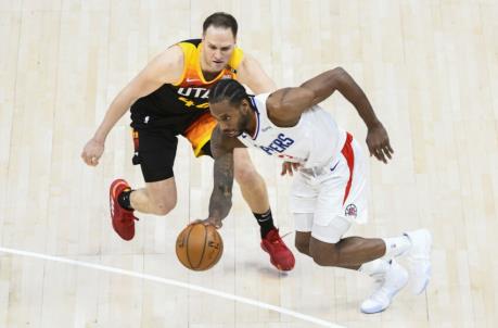 Kawhi Leonard, LA Clippers. NOTE TO USER: User expressly acknowledges and agrees that, by downloading and/or using this photograph, user is co<em></em>nsenting to the terms and co<em></em>nditions of the Getty Images License Agreement. (Photo by Alex Goodlett/Getty Images)