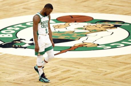 BOSTON, MASSACHUSETTS - JANUARY 30: Kemba Walker #8 of the Boston Celtics looks on during the fourth quarter against the Los Angeles Lakers at TD Garden on January 30, 2021 in Boston, Massachusetts. The Lakers defeat the Celtics 96-95. (Photo by Maddie Meyer/Getty Images)