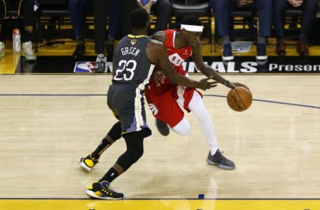 OAKLAND, CALIFORNIA - JUNE 13: Pascal Siakam #43 of the Toro<em></em>nto Raptors is defended by Draymond Green #23 of the Golden State Warriors in the first half during Game Six of the 2019 NBA Finals at ORACLE Arena on June 13, 2019 in Oakland, California. NOTE TO USER: User expressly acknowledges and agrees that, by downloading and or using this photograph, User is co<em></em>nsenting to the terms and co<em></em>nditions of the Getty Images License Agreement. (Photo by Lachlan Cunningham/Getty Images)