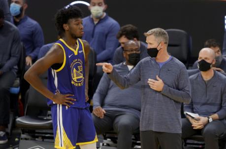 SAN FRANCISCO, CALIFORNIA - JANUARY 12: Head coach Steve Kerr speaks to James Wiseman #33 of the Golden State Warriors after he picked up his fourth foul in their game against the Indiana Pacers in the second period at Chase Center on January 12, 2021 in San Francisco, California. NOTE TO USER: User expressly acknowledges and agrees that, by downloading and or using this photograph, User is co<em></em>nsenting to the terms and co<em></em>nditions of the Getty Images License Agreement. (Photo by Ezra Shaw/Getty Images)