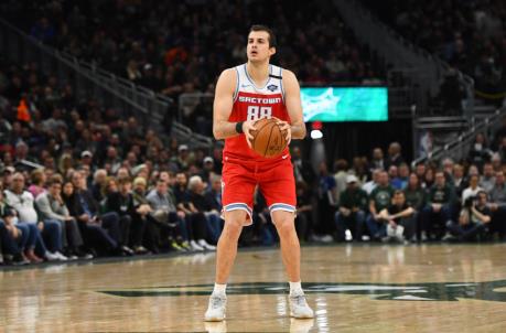 MILWAUKEE, WISCo<em></em>nSIN - FEBRUARY 10: Nemanja Bjelica #88 of the Sacramento Kings sets for a three-point shot during the second half against the Milwaukee Bucks at Fiserv Forum on February 10, 2020 in Milwaukee, Wisconsin. NOTE TO USER: User expressly acknowledges and agrees that, by downloading and or using this photograph, User is co<em></em>nsenting to the terms and co<em></em>nditions of the Getty Images License Agreement. (Photo by Stacy Revere/Getty Images)