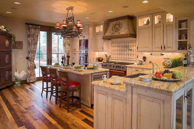 Classic french country kitchen