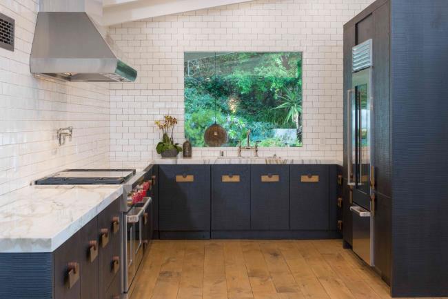 minimalist kitchen with no upper cabinets