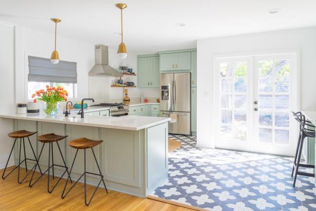 Kitchen with mint cabinets