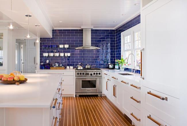 nautical kitchen with white cabinets