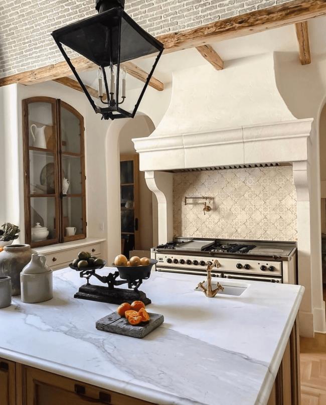 farmhouse kitchens