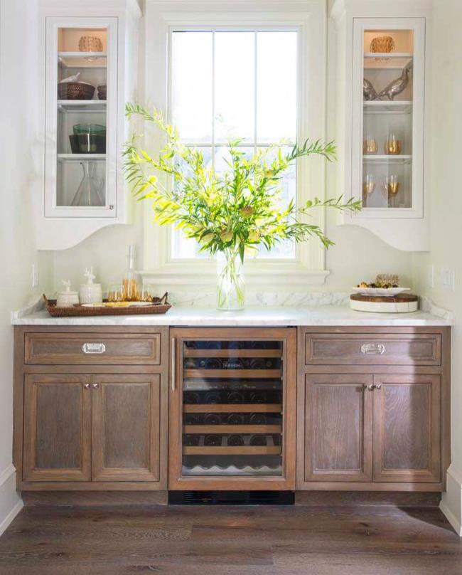 Farmhouse style wet bar