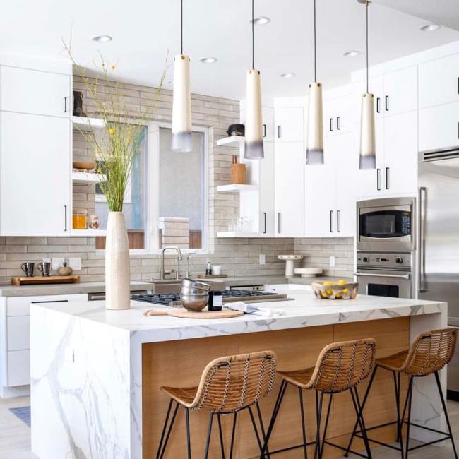 Modern kitchen with a breakfast bar