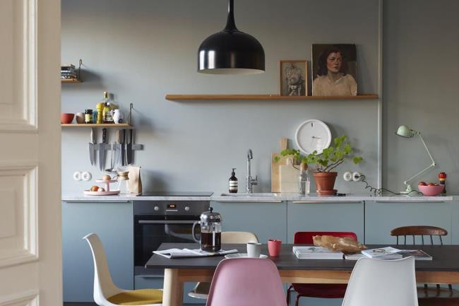 Muted-blue-kitchen-Scandi-Style