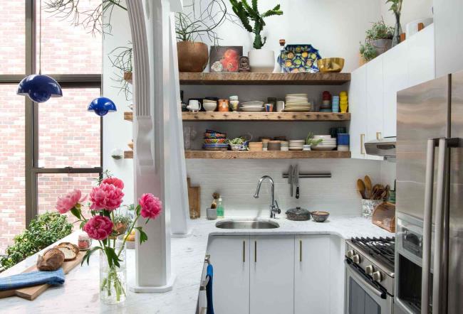 Rustic and pretty Brooklyn kitchen