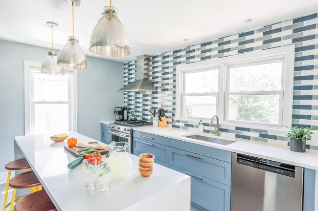 colorful tile in kitchen