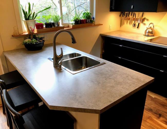 diy laminate countertop tutorial