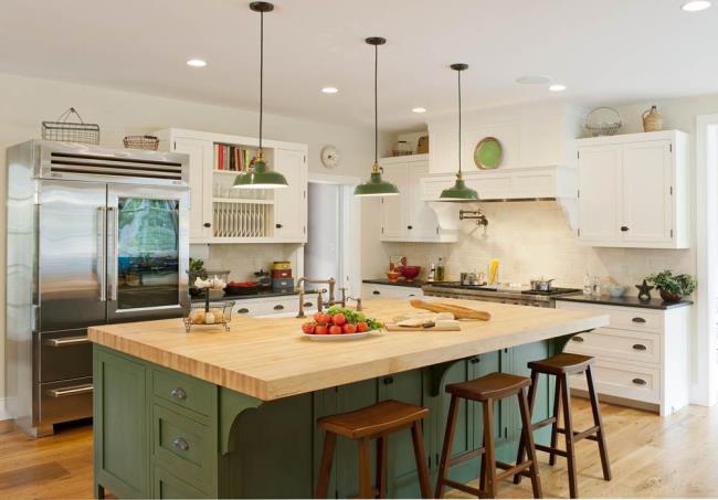 Kitchen inspired by early American design