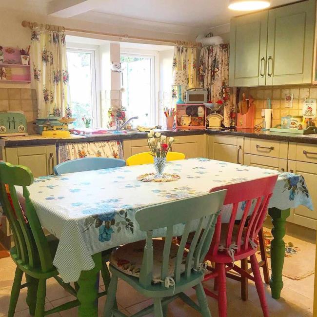 Colorful retro kitchen