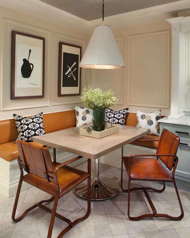 Breakfast nook with seating