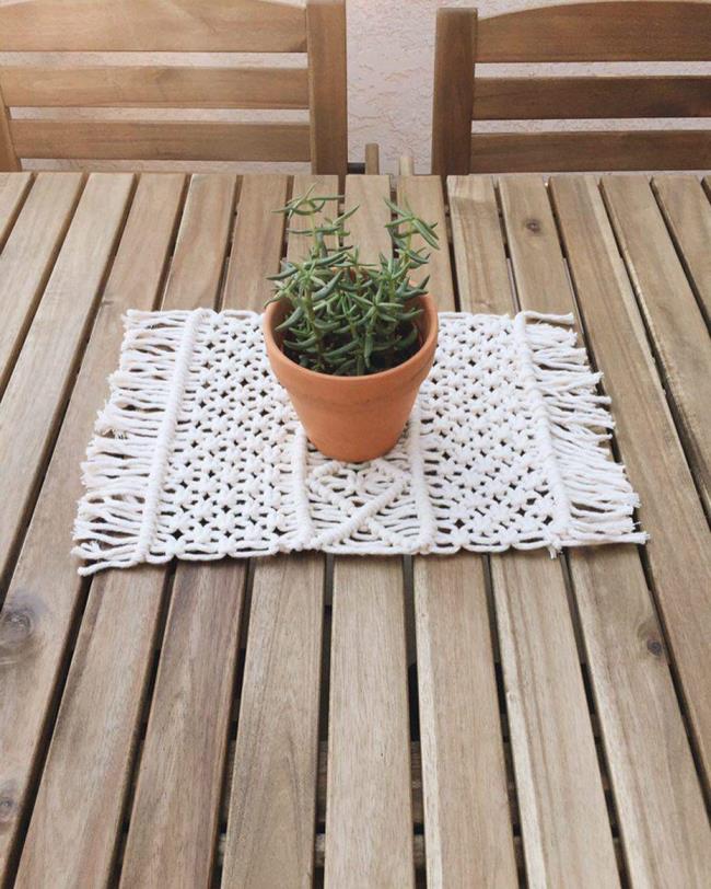 macrame placemat